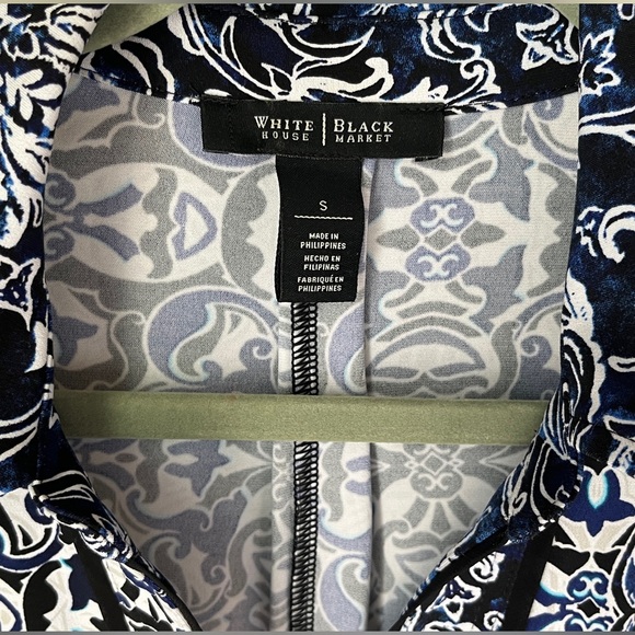 White House Black Market Paisley Tunic Top | Size S | Blue Black Long Sleeve - Picture 4 of 9